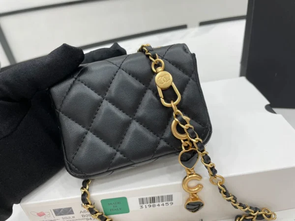 A68110 Chanel 22B Love Chain Waist Bag Size:7*10.3*2.5cm - 图片 6