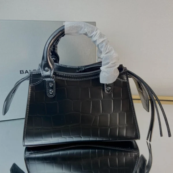 Balenciag* Neo Classic biker bag Size: 16.5*22*9*14.5cm - 图片 8