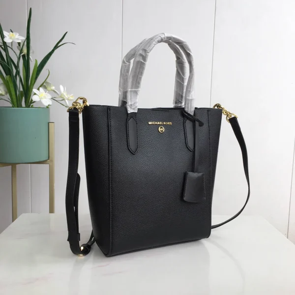 MK Sinclair Handbag Crossbody Model: 2113 Size: 25m Height: 25m Width: 9*300 - 图片 9