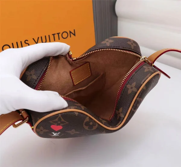 Louis Vuitton Model: 45149 Size: 22x20x6cm - 图片 2