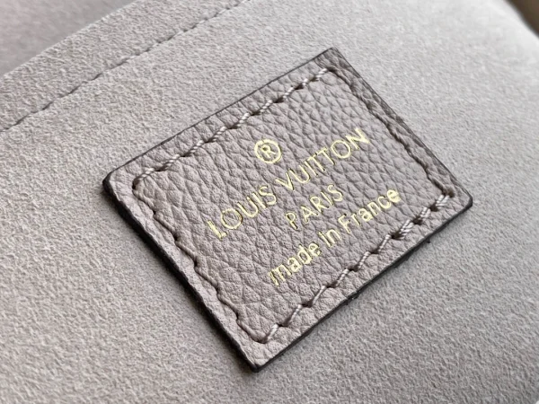 Louis Vuitton Size: 19 x 13 x 8 cm - 图片 2