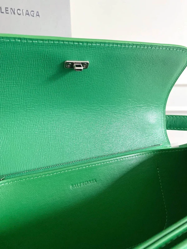 Crossbody Size: 23.5x12.4x10.4cm - 图片 2