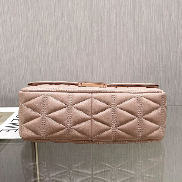 MK small fragrant style sheepskin bag chain pink Size: 25CmX16cmX8.5cm - 图片 4