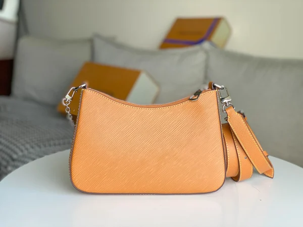 Louis Vuitton Size: 25 x 15 x 8 cm - 图片 8