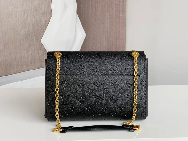 Louis Vuitton Size: 25.0 x 17.0 x 9.5 cm - 图片 8