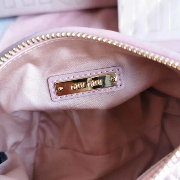Miu Miu mini series handbag high 11cm long 17cm wide 7cm - 图片 4