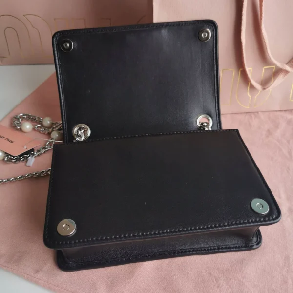 Matelasse wrinkled handbag Size: 19X13X5cm - 图片 2