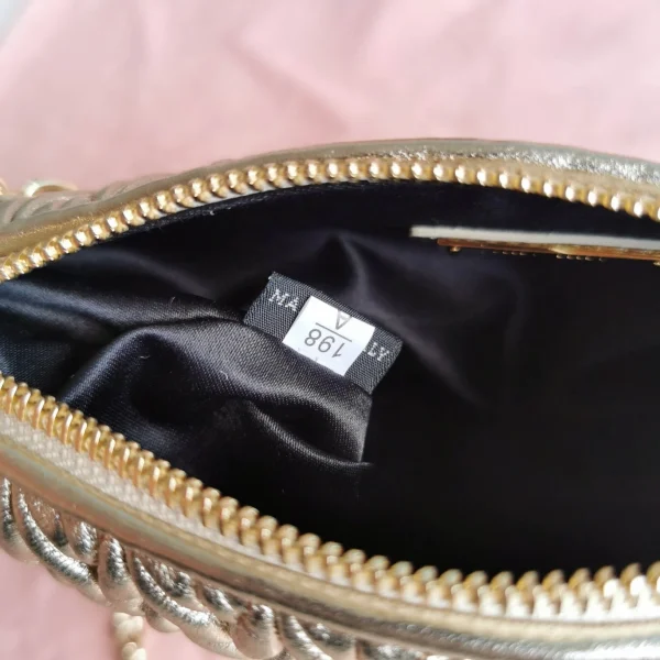 Miu Miu Mini Collection Handbag H 11cm long 17cm wide 7cm - 图片 2
