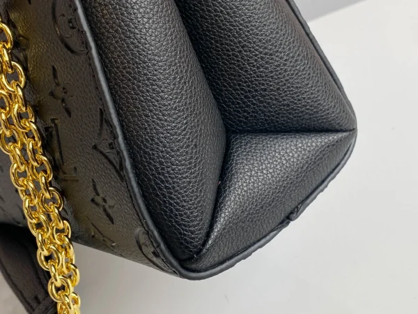 Louis Vuitton Size: 25.0 x 17.0 x 9.5 cm - 图片 4