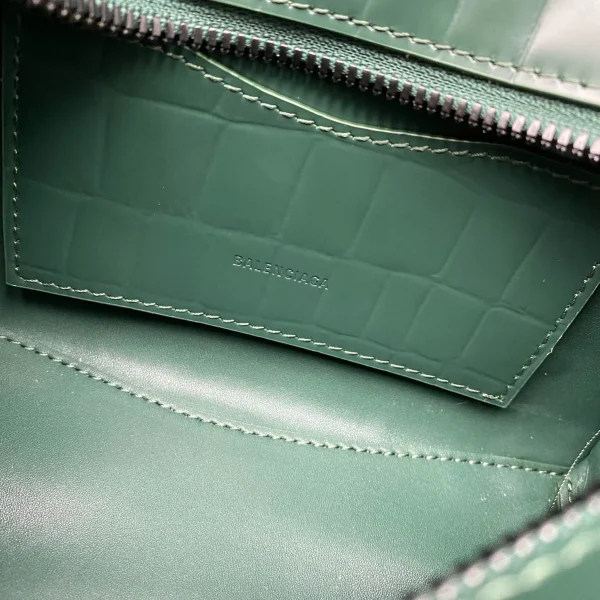 Balenciag* Neo Classic biker bag Model: 92535 Size: 40*54*21.5*34cm 25*33*13*20cm - 图片 2