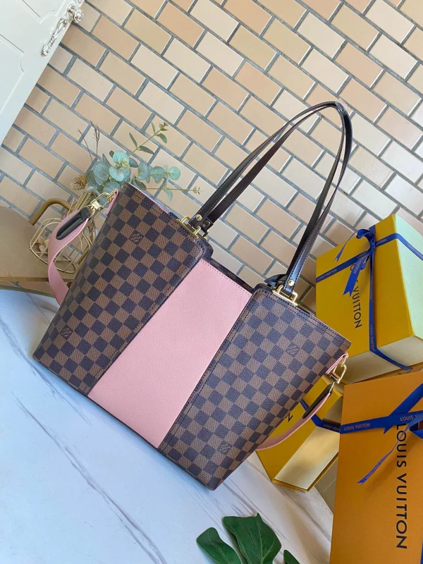 Louis Vuitton Size: 28X28X14cm Pocket 43cm - 图片 8