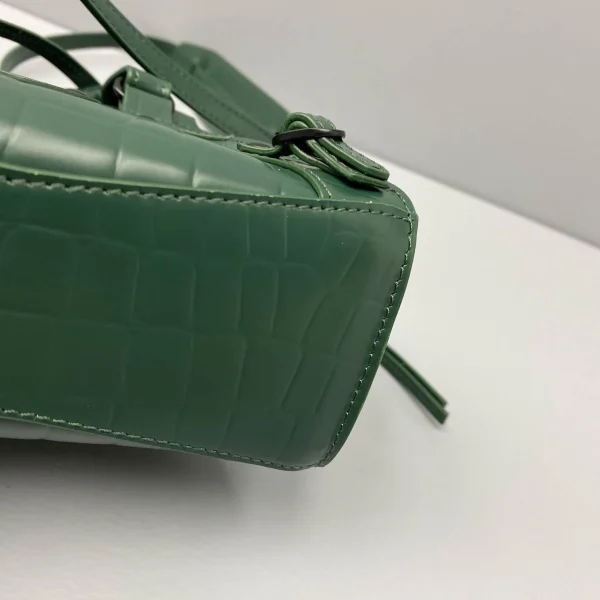 Balenciag* Neo Classic biker bag Model: 92535 Size: 40*54*21.5*34cm 25*33*13*20cm - 图片 6
