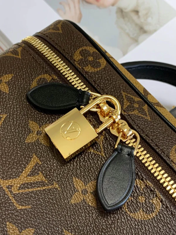 LV Model: M45165 Size:19*13*11cm - 图片 4