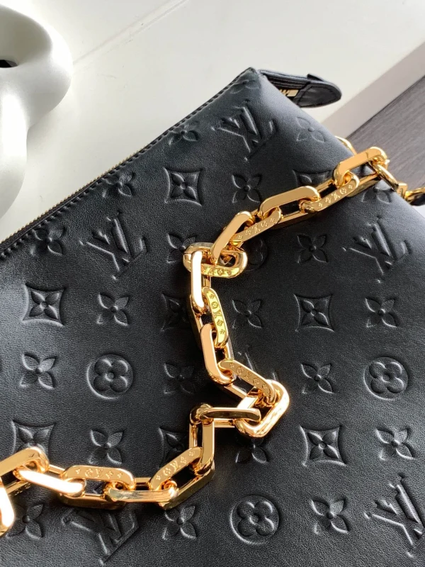 Louis Vuitton Size: 34 x 24 x 12 cm - 图片 5
