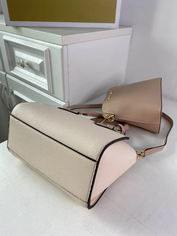 MK Crossbody Size: 23*18*12 - 图片 2