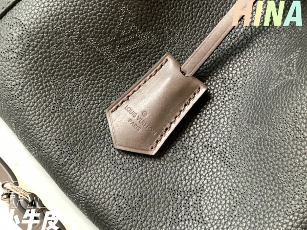 Louis Vuitton Size: 23 x 21 x 13 cm - 图片 7